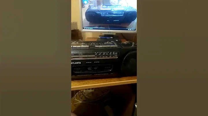 stereo radio cassette recorder Atlanta 585